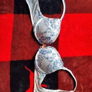 Victoria Secret bra
